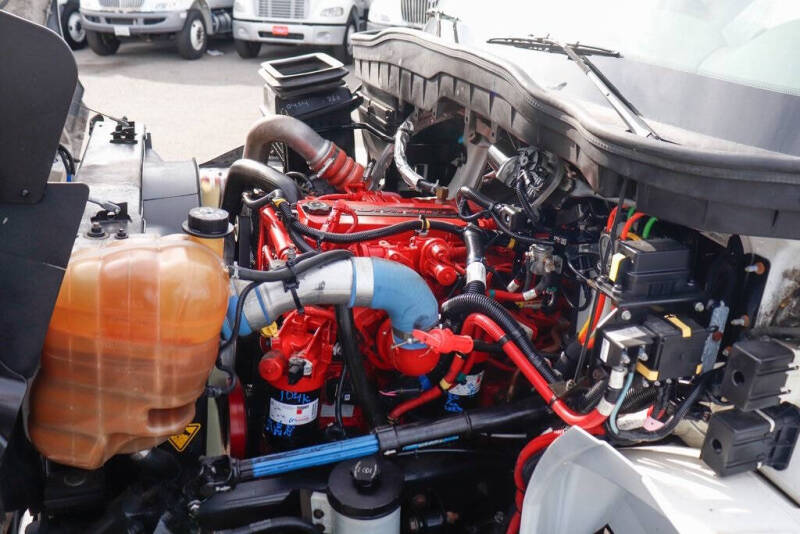 2019 International DuraStar 4300