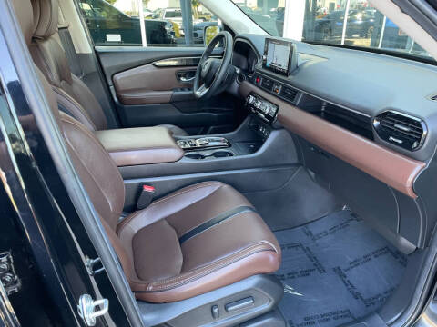 2025 Honda Pilot Elite