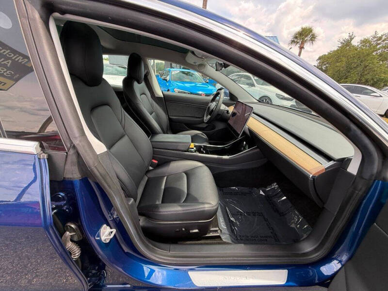 2019 Tesla Model 3 Performance