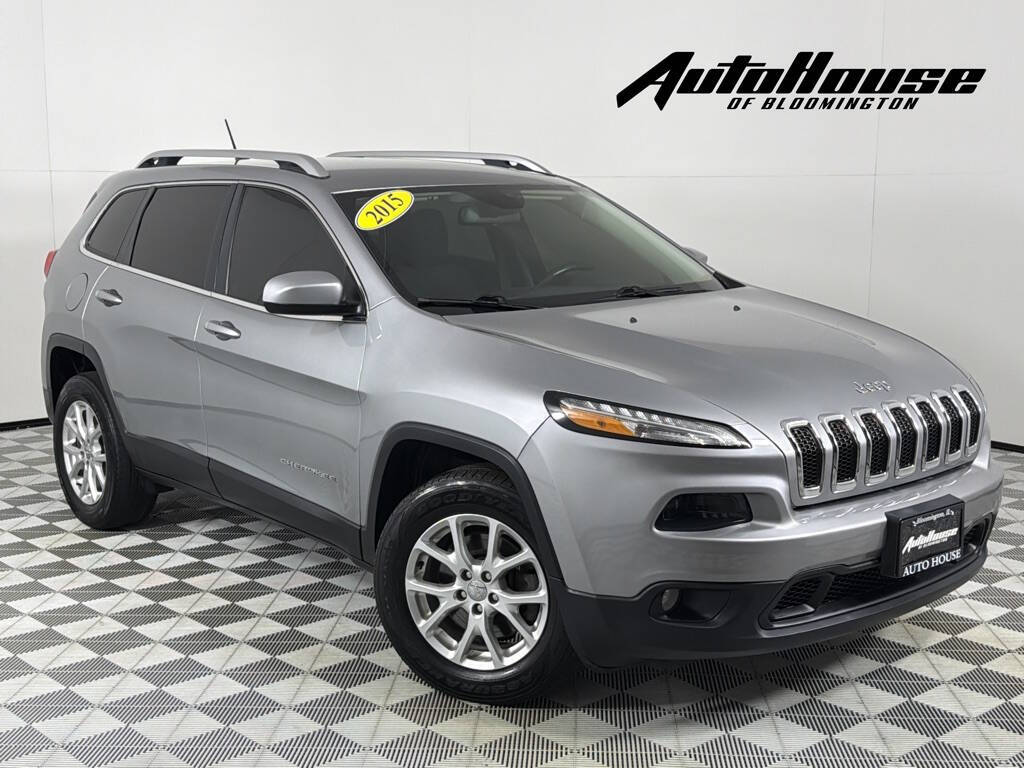 2015 Jeep Cherokee Latitude 4x4 4dr SUV's photo