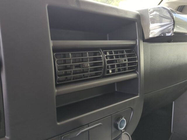 2025 Chevrolet Express 2500