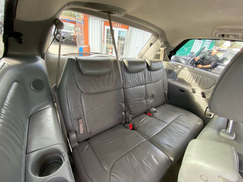 2010 Toyota Sienna XLE