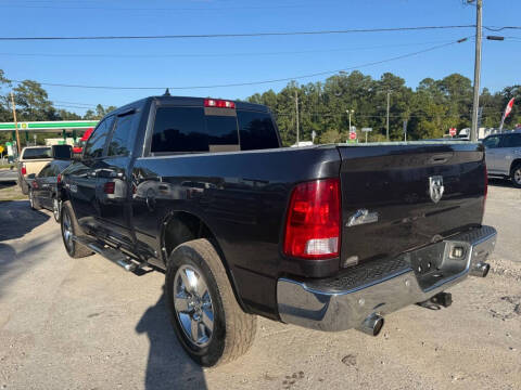 2017 RAM 1500 SLT