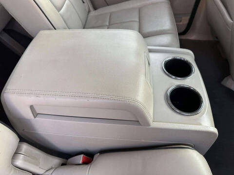 2008 Lincoln Navigator L