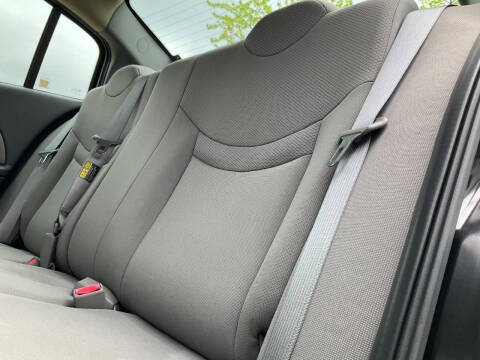 2003 Saturn Ion 2