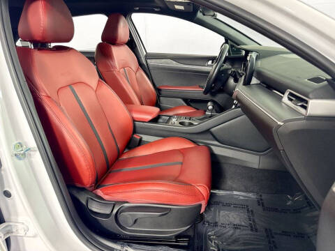 2023 Kia K5