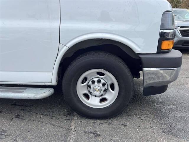 2023 Chevrolet Express 2500