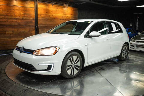 2016 Volkswagen e-Golf SE