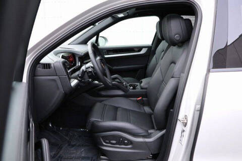 2025 Porsche Cayenne