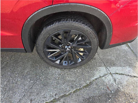 2024 Mitsubishi Outlander