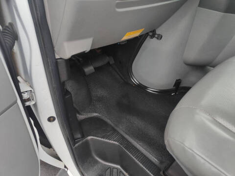 2011 Ford E-Series E-350 SD