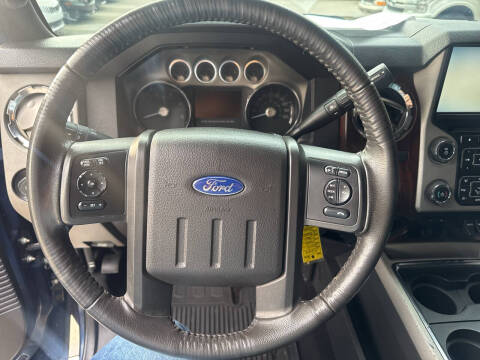 2014 Ford F-350 Super Duty Lariat