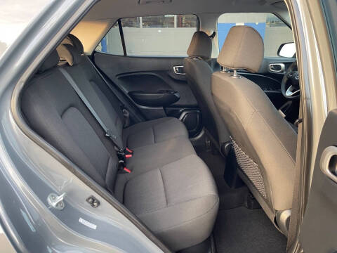 2021 Hyundai Venue SE