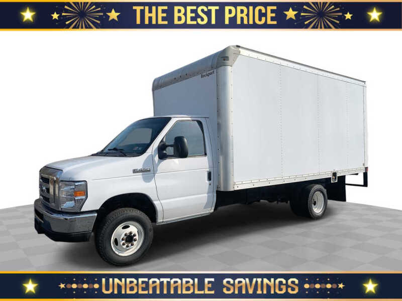 2017 Ford E-Series E-450 SD