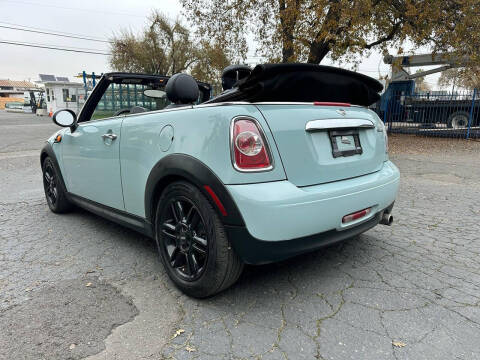 2014 MINI Convertible Cooper