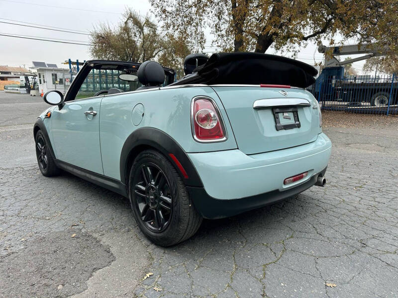 2014 MINI Convertible Cooper