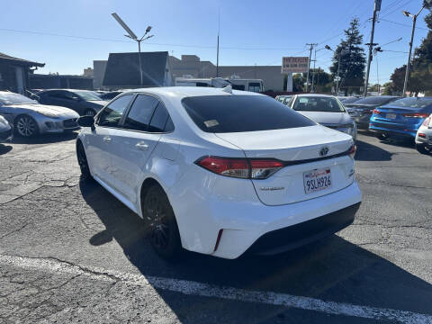 2023 Toyota Corolla Hybrid LE