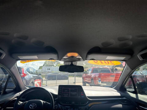 2019 Toyota C-HR XLE