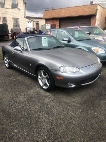 2003 Mazda MX-5 Miata for sale at KESWICK MOTORS in Glenside PA