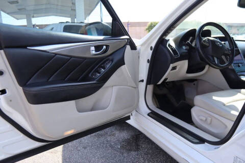 2017 Infiniti Q50 3.0T Signature Edition