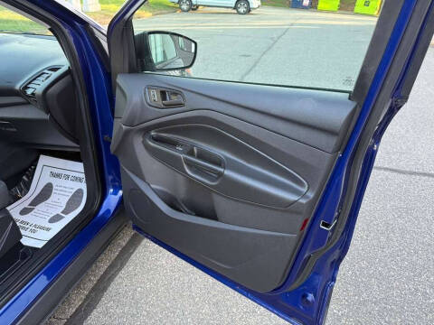 2016 Ford Escape S