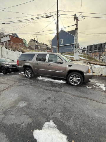 2014 Cadillac Escalade ESV Platinum