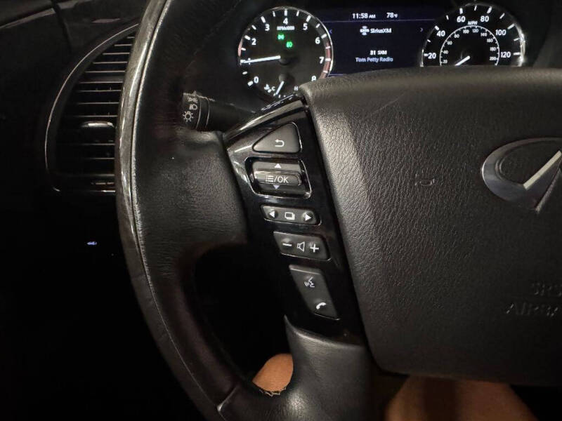 2021 Infiniti QX80 Luxe