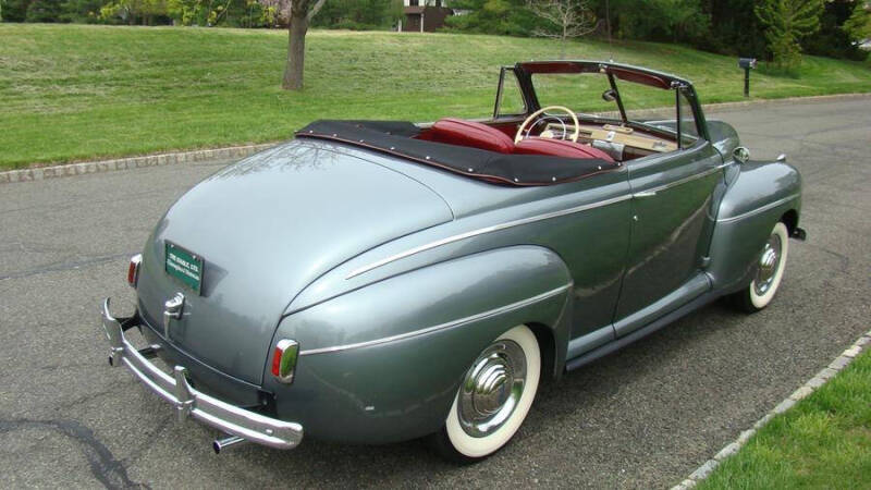 1941 Ford Super Deluxe