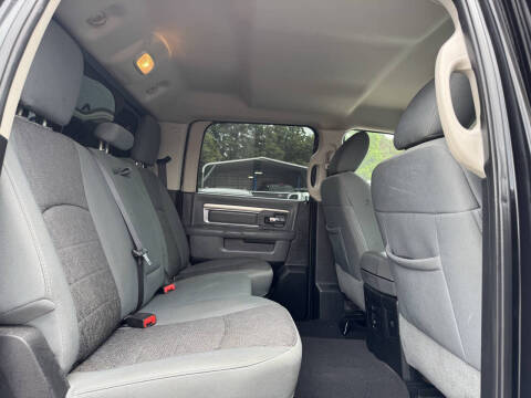 2016 RAM 1500 Big Horn