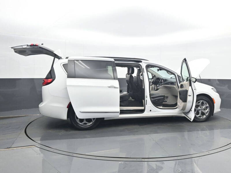 2023 Chrysler Pacifica Limited