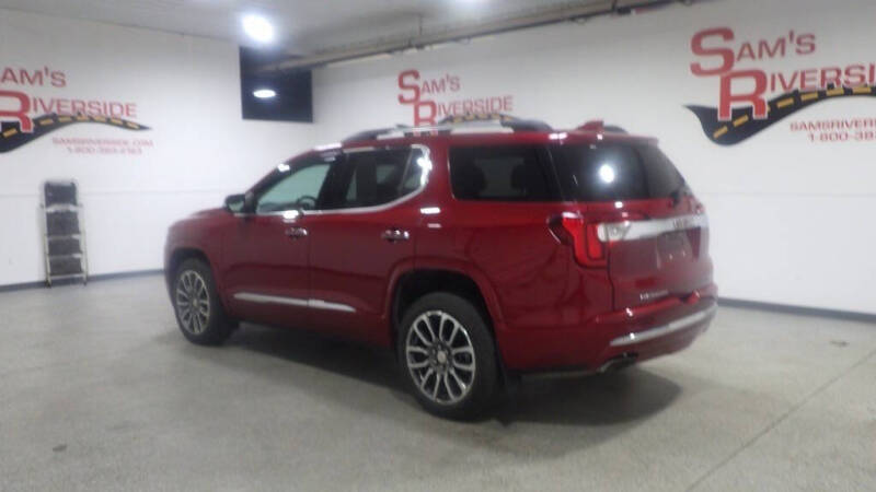 2020 GMC Acadia Denali
