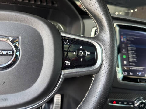 2019 Volvo XC90 T5 R-Design