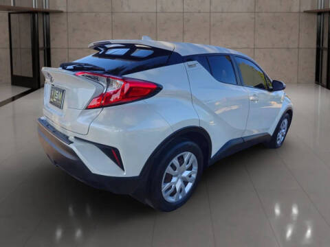 2020 Toyota C-HR LE