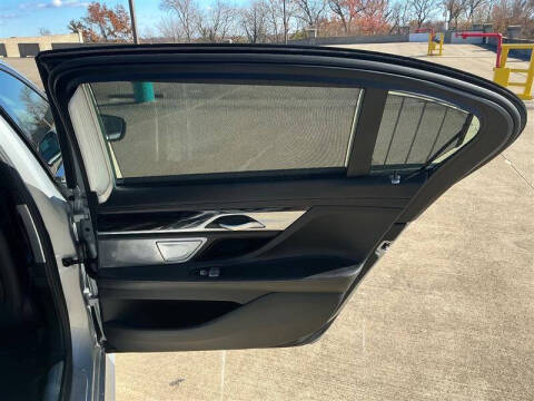 2016 BMW 7 Series 750i xDrive