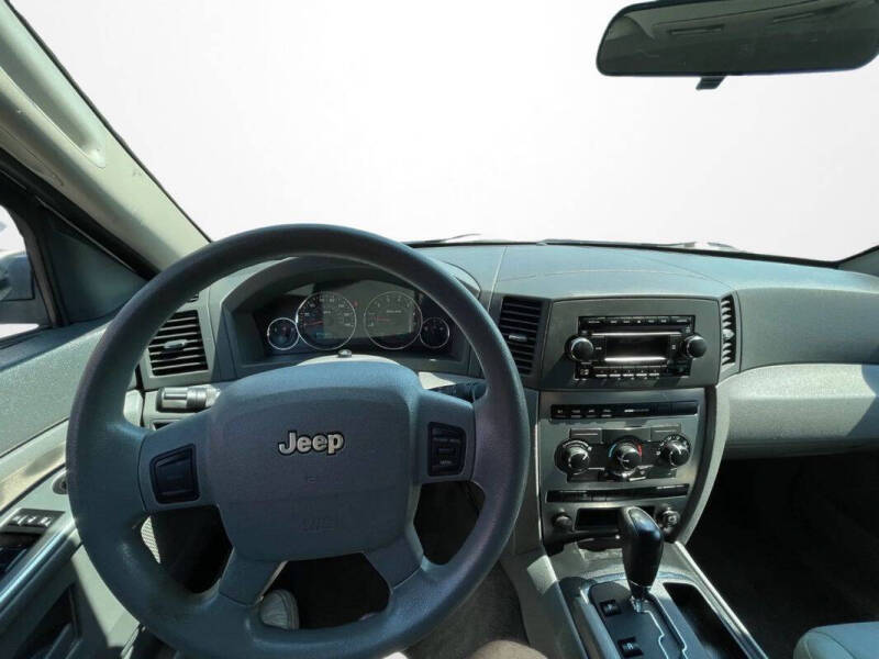 2007 Jeep Grand Cherokee Laredo