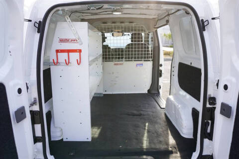 2017 Nissan NV200 SV