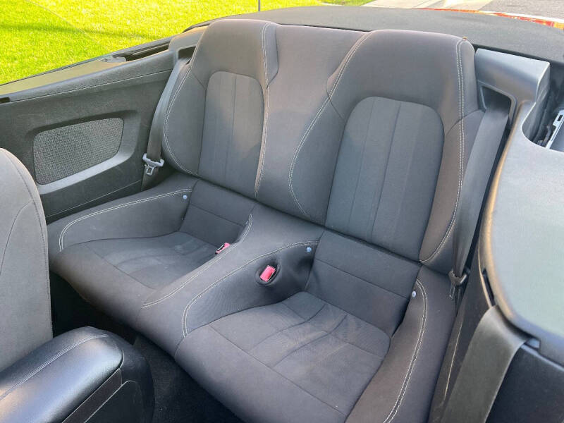 2019 Ford Mustang EcoBoost