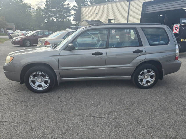 2006 Subaru Forester for sale at QUEENSGATE AUTO SALES in York, PA