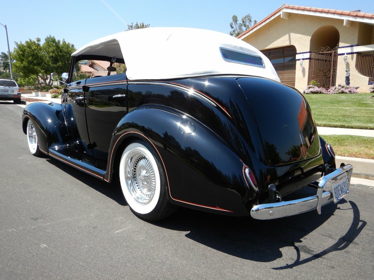 1938 Ford Cabriolet 6