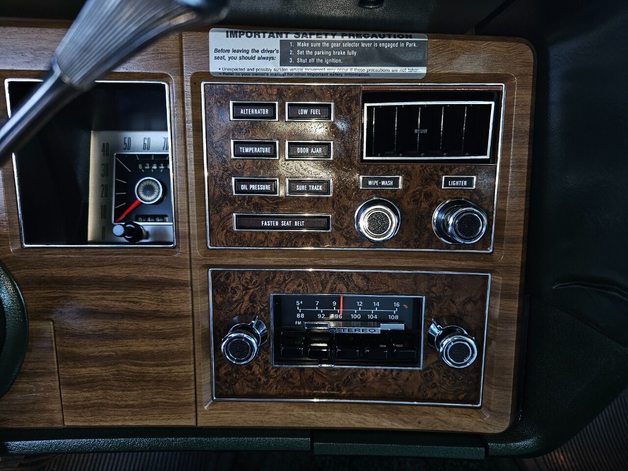 1972 Lincoln Mark IV 60