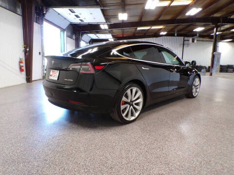 2018 Tesla Model 3 Performance