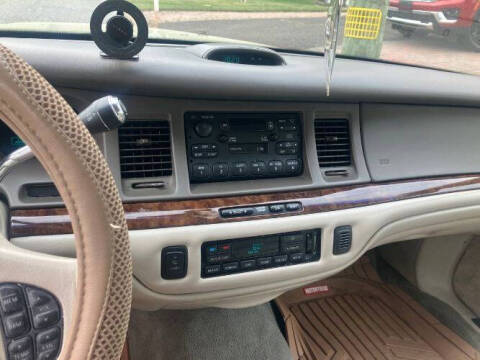 1997 Lincoln Town Car