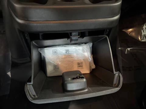 2023 Chevrolet Express 2500