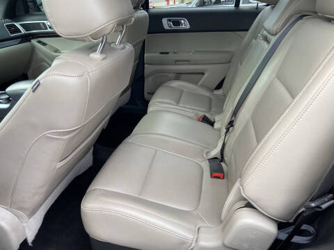 2011 Ford Explorer Limited