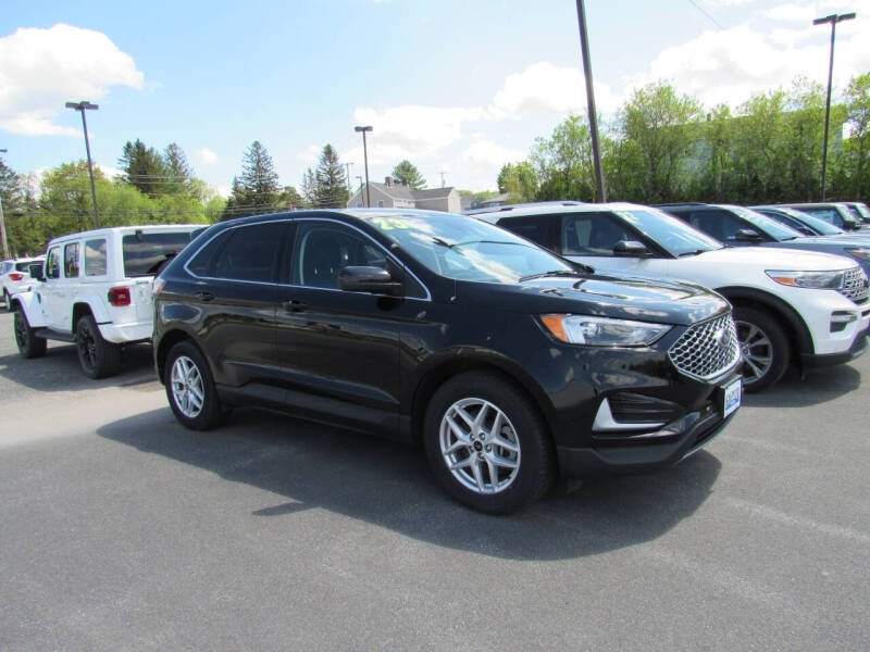 2023 Ford Edge