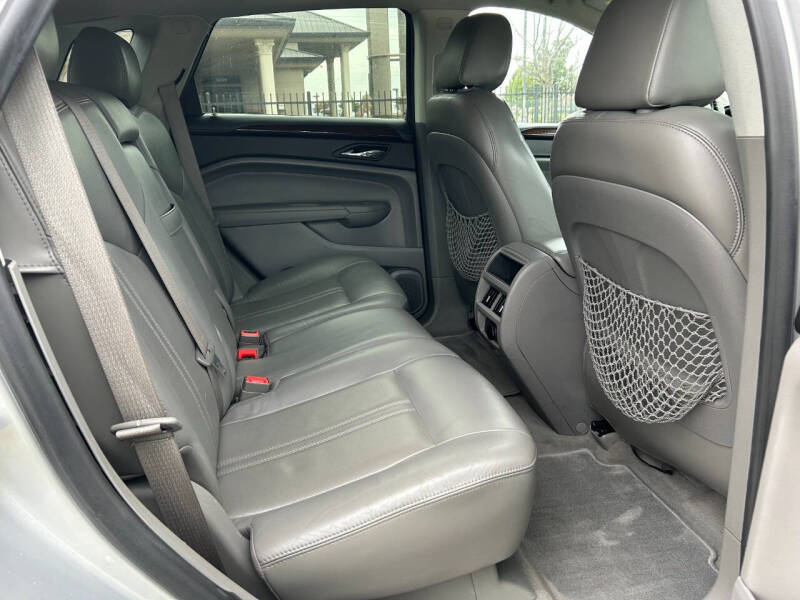 2011 Cadillac SRX Luxury Collection