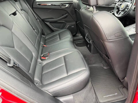 2019 Porsche Macan S