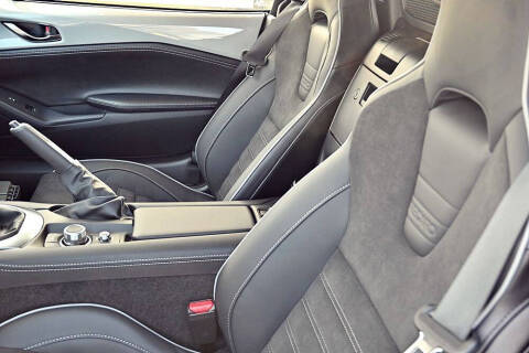 2025 Mazda MX-5 Miata Club