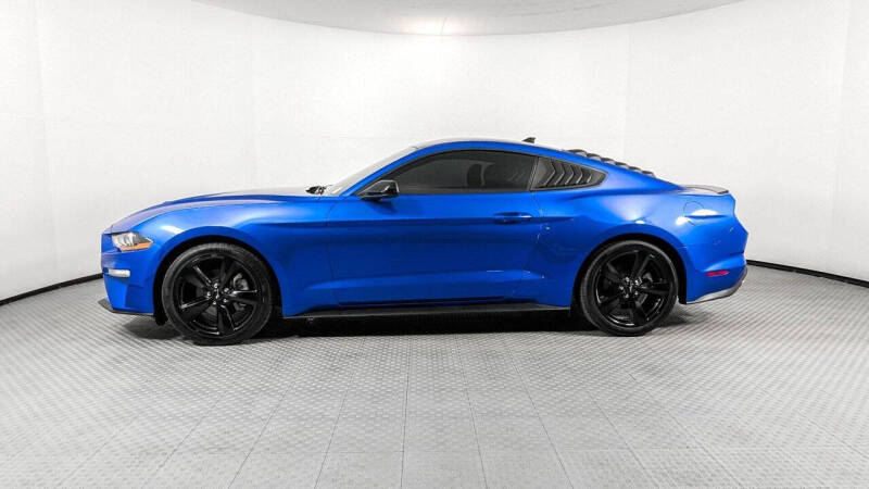 2021 Ford Mustang EcoBoost