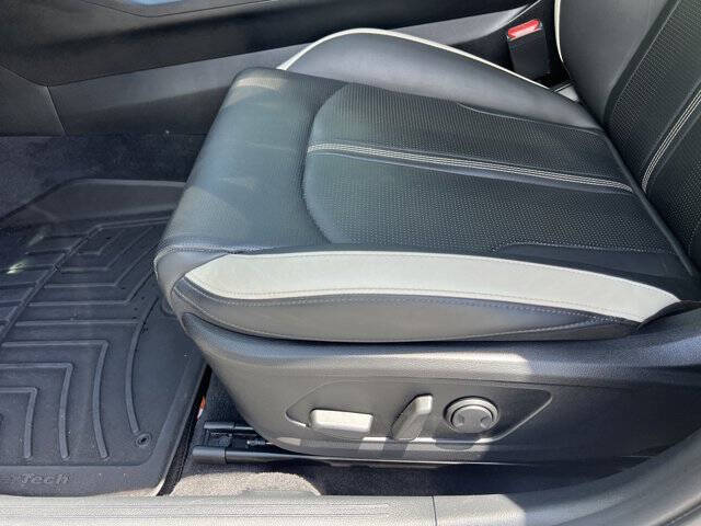 2025 Kia K5